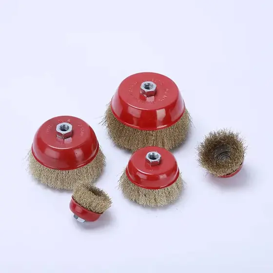 Jeu de brosses métalliques boisseau de trois tailles