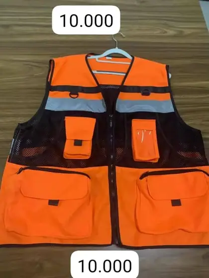 Gilet de sécurité orange multipoches